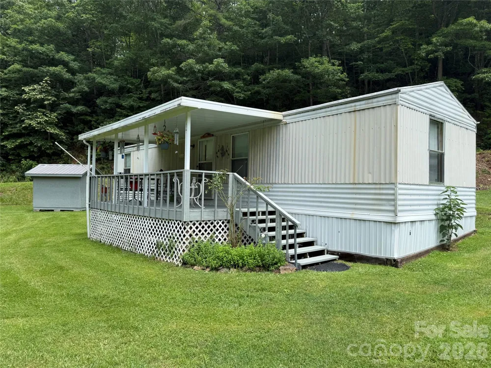 4126 & 4128 Pumpkintown Road Sylva, NC 28779