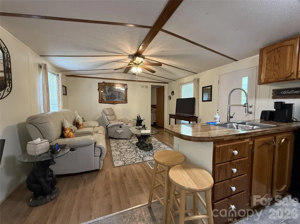 4126 & 4128 Pumpkintown Road Sylva, NC 28779