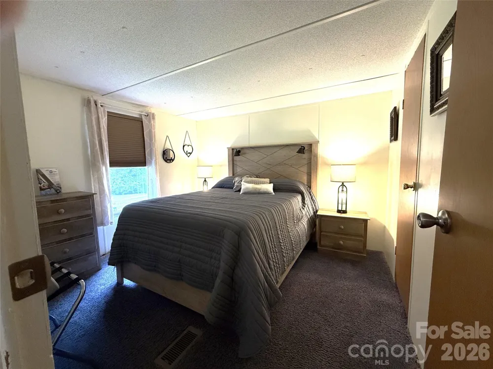 4126 & 4128 Pumpkintown Road Sylva, NC 28779