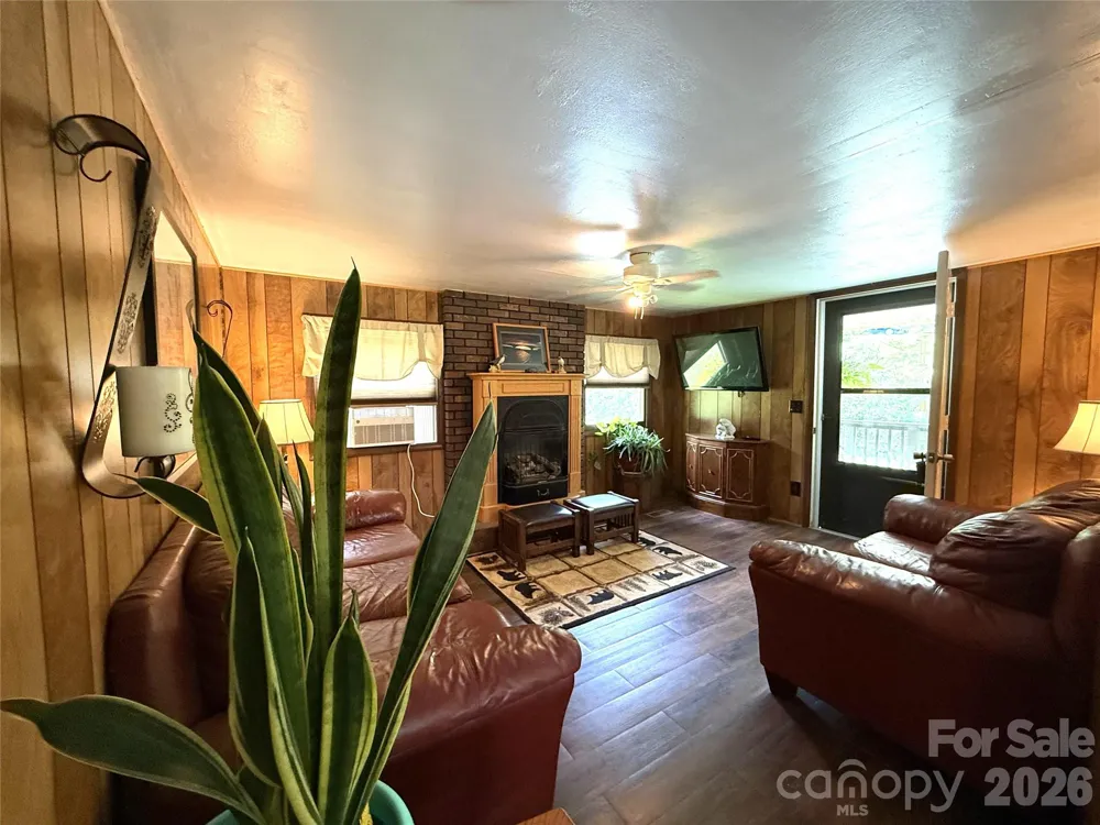 4126 & 4128 Pumpkintown Road Sylva, NC 28779
