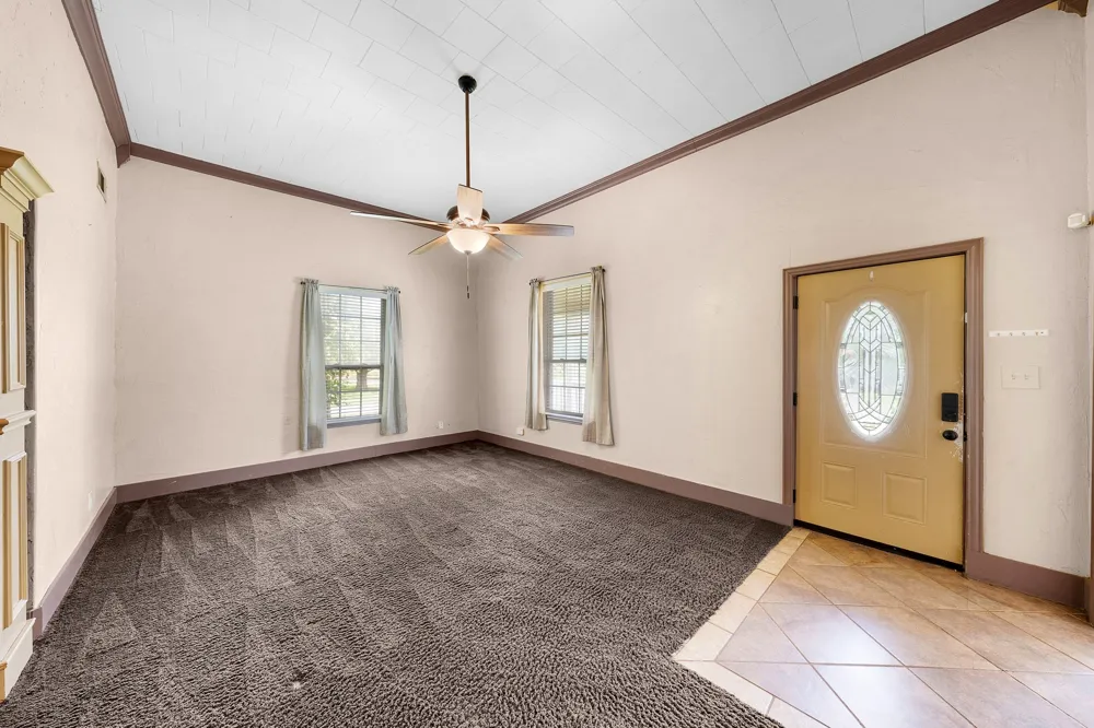 1301 Locust Street Commerce, TX 75428
