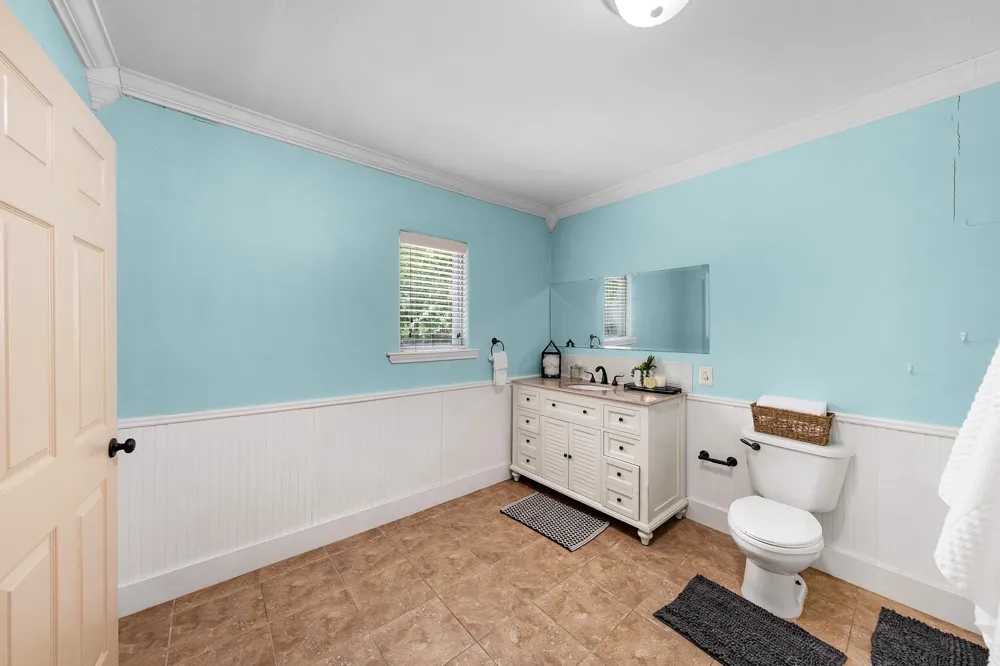 1301 Locust Street Commerce, TX 75428