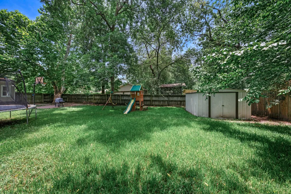 1301 Locust Street Commerce, TX 75428