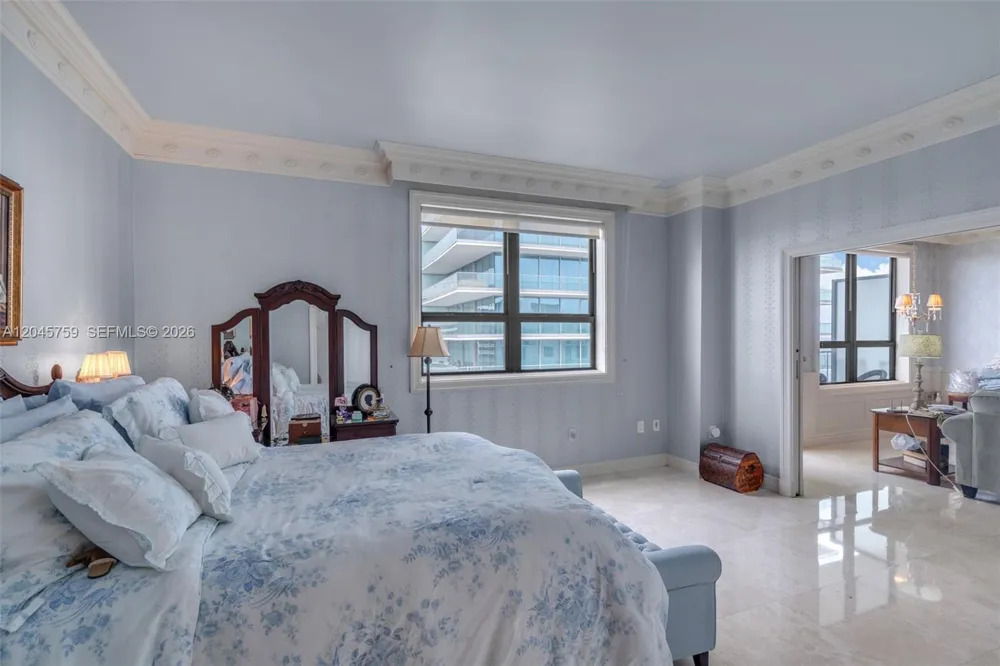 10185 Collins Ave #PH23 Bal Harbour, FL 33154