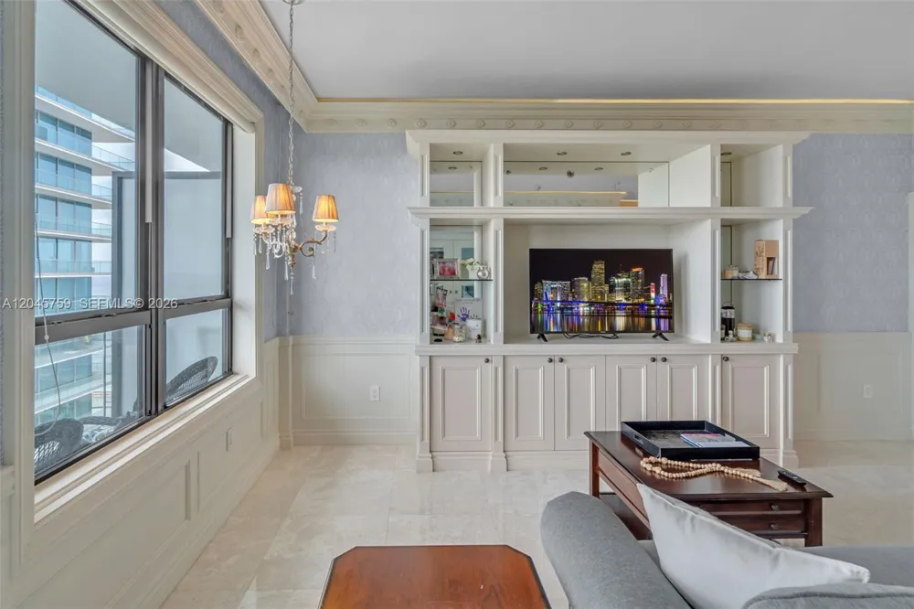 10185 Collins Ave #PH23 Bal Harbour, FL 33154