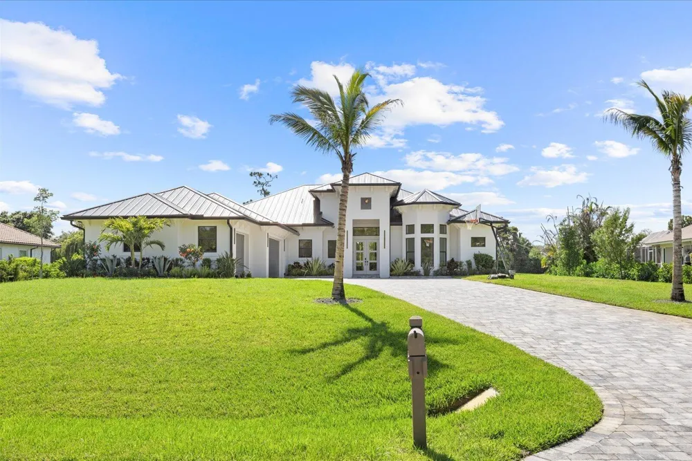 896 SW Squire Johns Lane Palm City, FL 34990