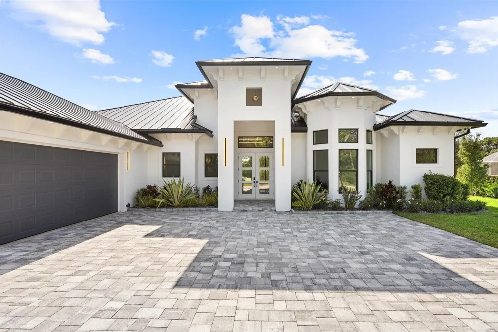 896 SW Squire Johns Lane Palm City, FL 34990