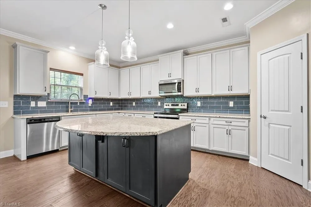 6511 Rogers Farm Road Pleasant Garden, NC 27313