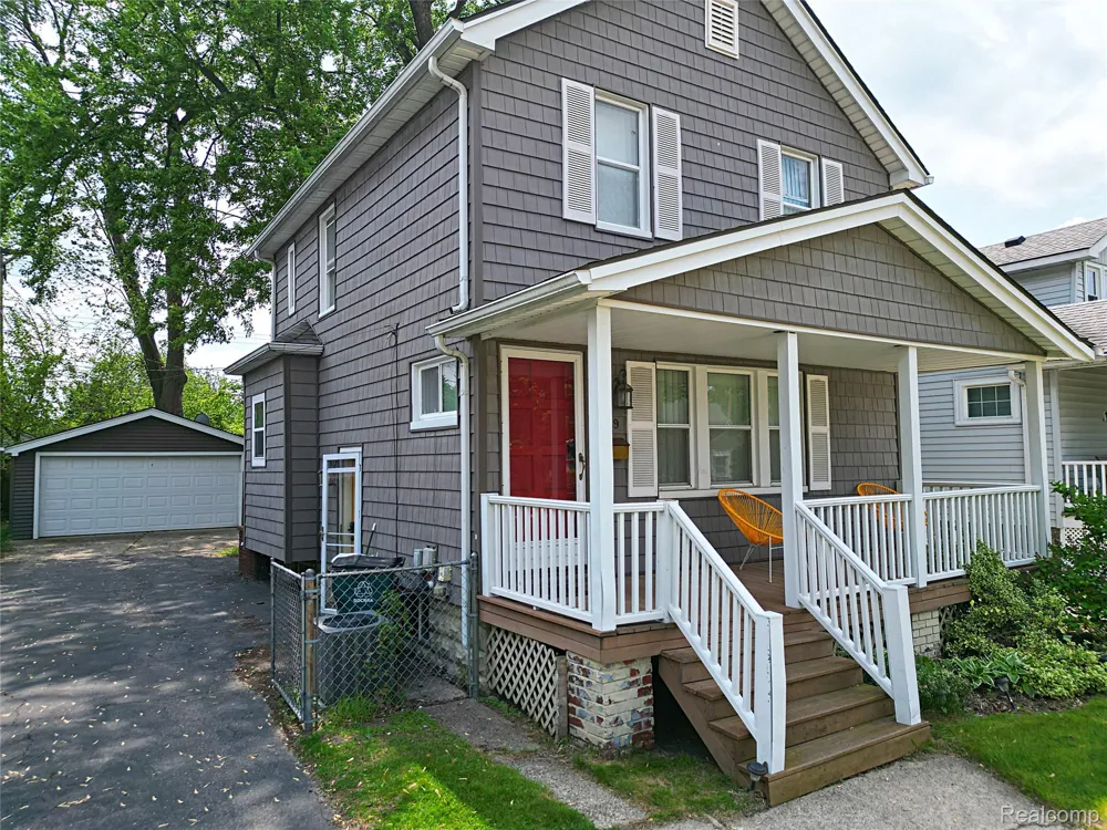 1149 Cambridge Road Berkley City, MI 48072