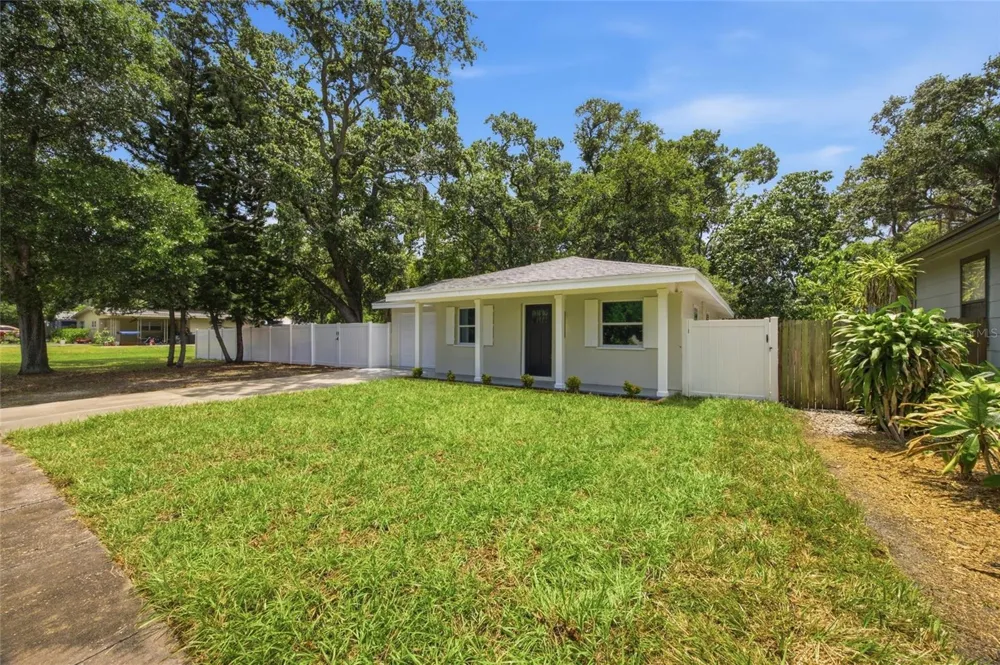 1333 OVERLEA STREET Clearwater, FL 33755
