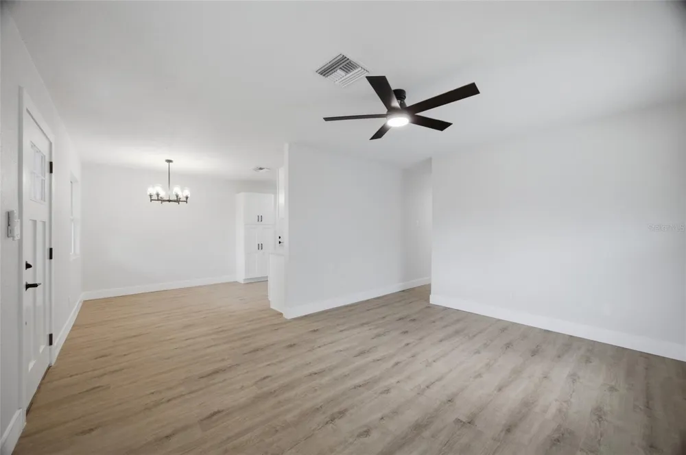 1333 OVERLEA STREET Clearwater, FL 33755