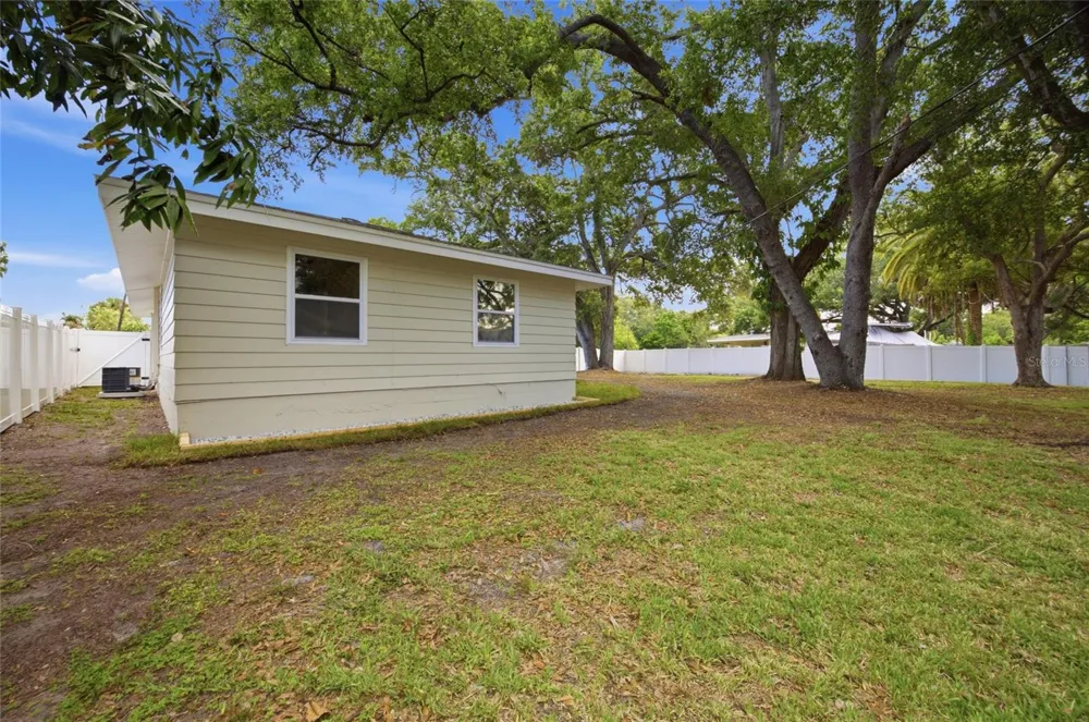1333 OVERLEA STREET Clearwater, FL 33755