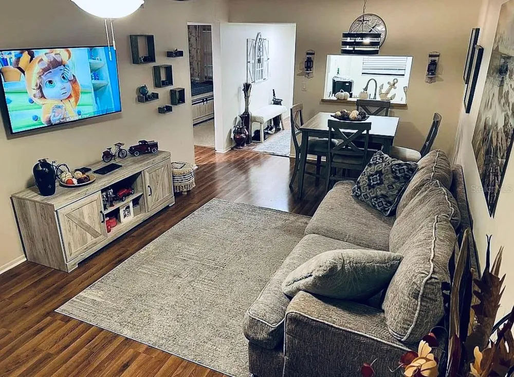 3032 EASTLAND BOULEVARD #B202 Clearwater, FL 33761