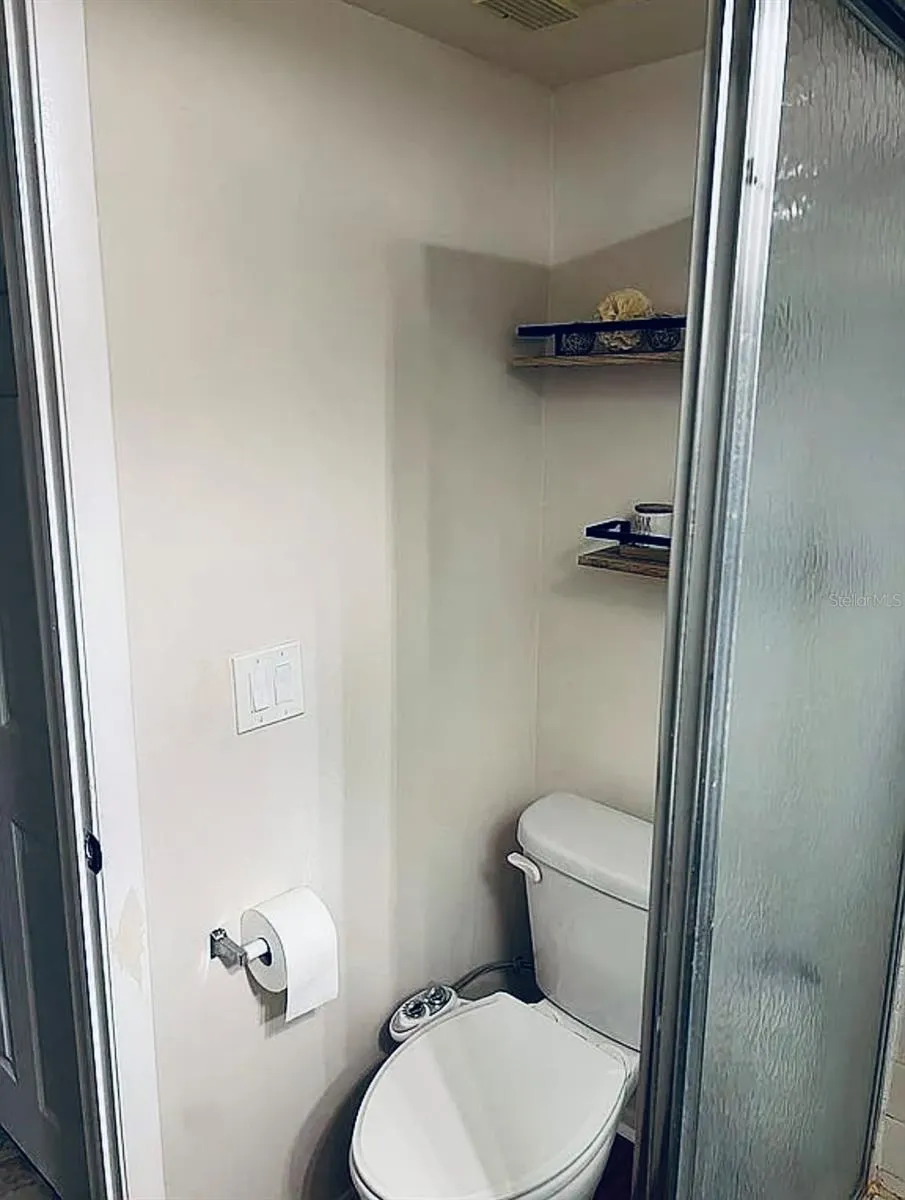 3032 EASTLAND BOULEVARD #B202 Clearwater, FL 33761