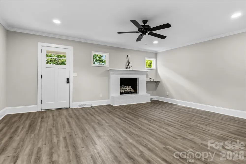 201 W Elm Street Wingate, NC 28174
