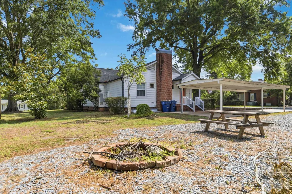 201 W Elm Street Wingate, NC 28174