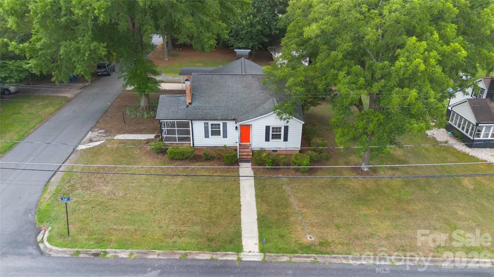 201 W Elm Street Wingate, NC 28174