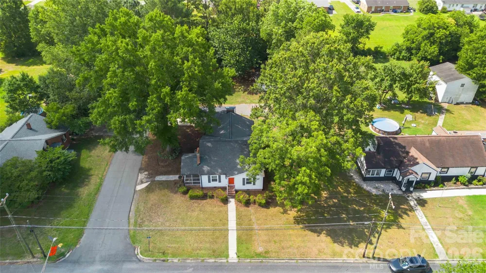 201 W Elm Street Wingate, NC 28174
