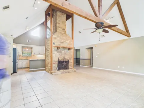 260 W West Ridge Drive
