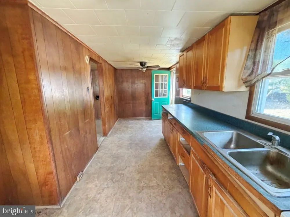 10531 HARRISON ROAD Berlin, MD 21811