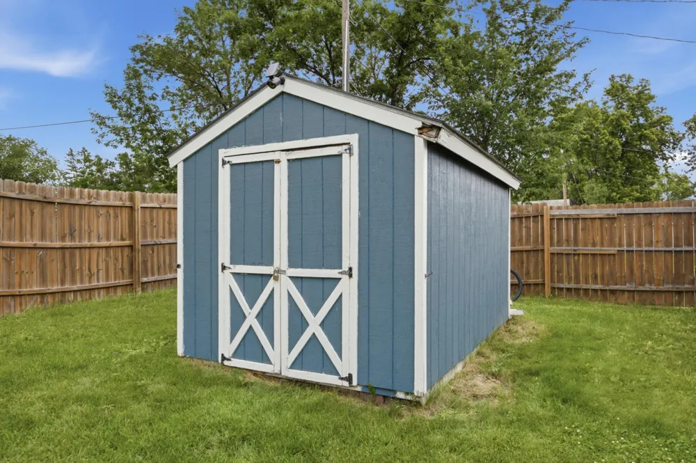 1221 Roosevelt Avenue Detroit Lakes, MN 56501