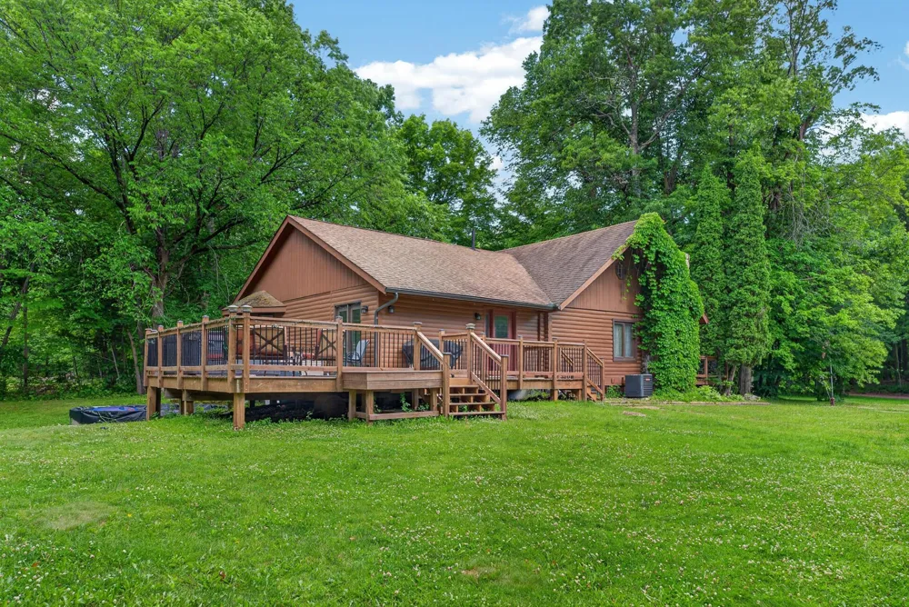 11897 Elm Circle Pine City, MN 55063