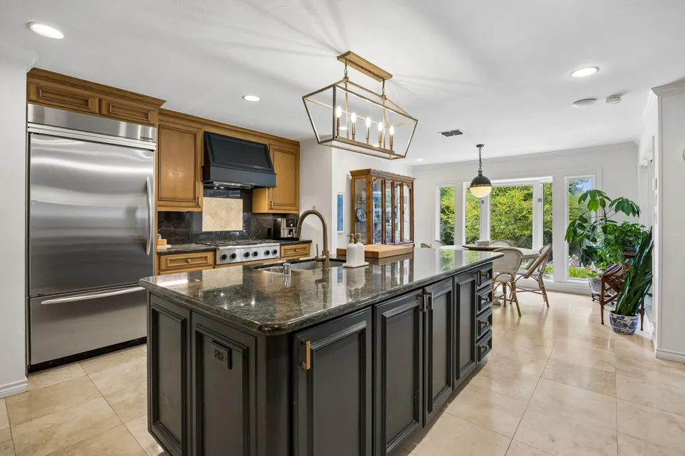 6929 Elmridge Drive Dallas, TX 75240
