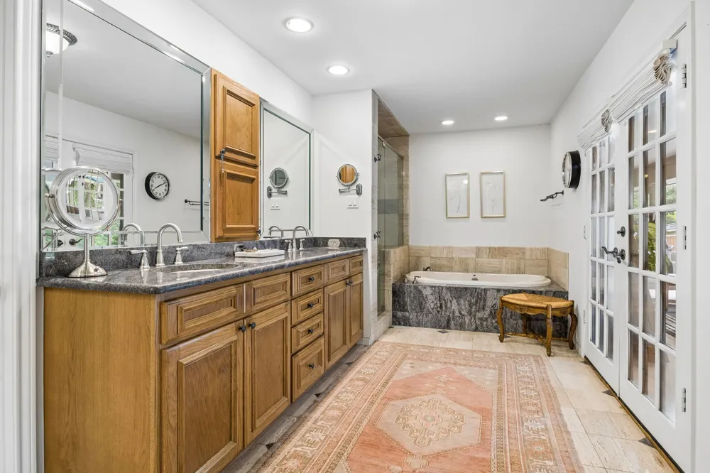 6929 Elmridge Drive Dallas, TX 75240