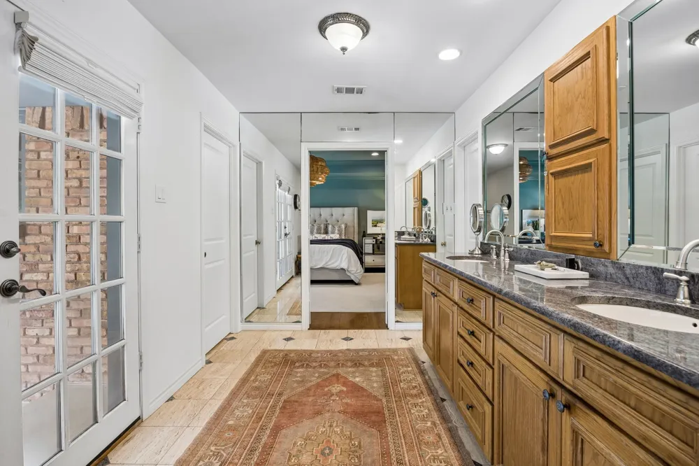 6929 Elmridge Drive Dallas, TX 75240
