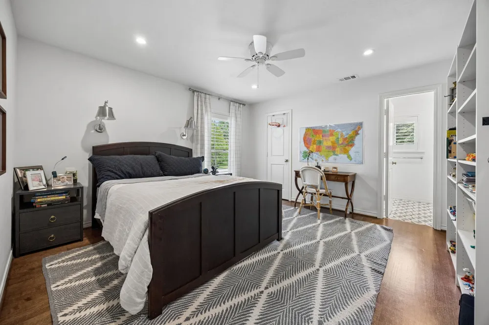6929 Elmridge Drive Dallas, TX 75240