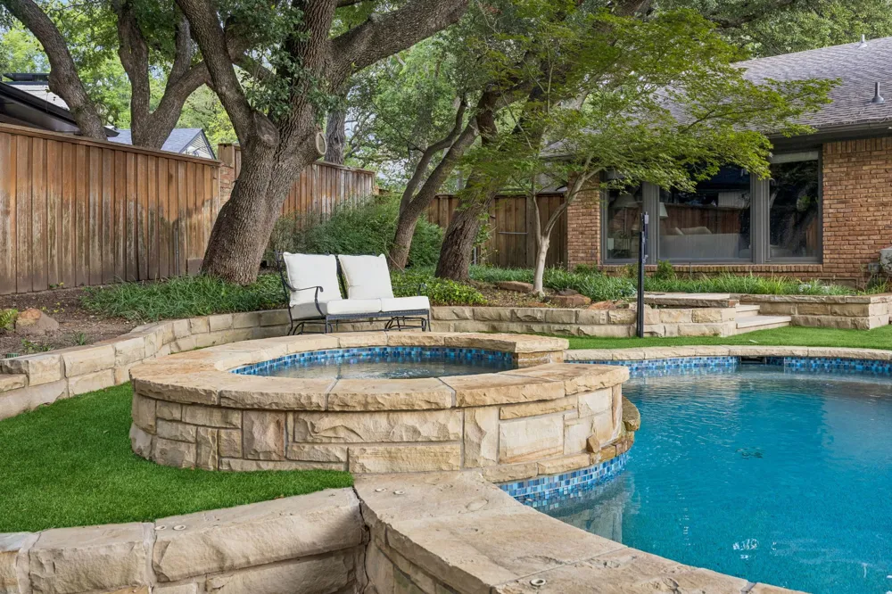 6929 Elmridge Drive Dallas, TX 75240
