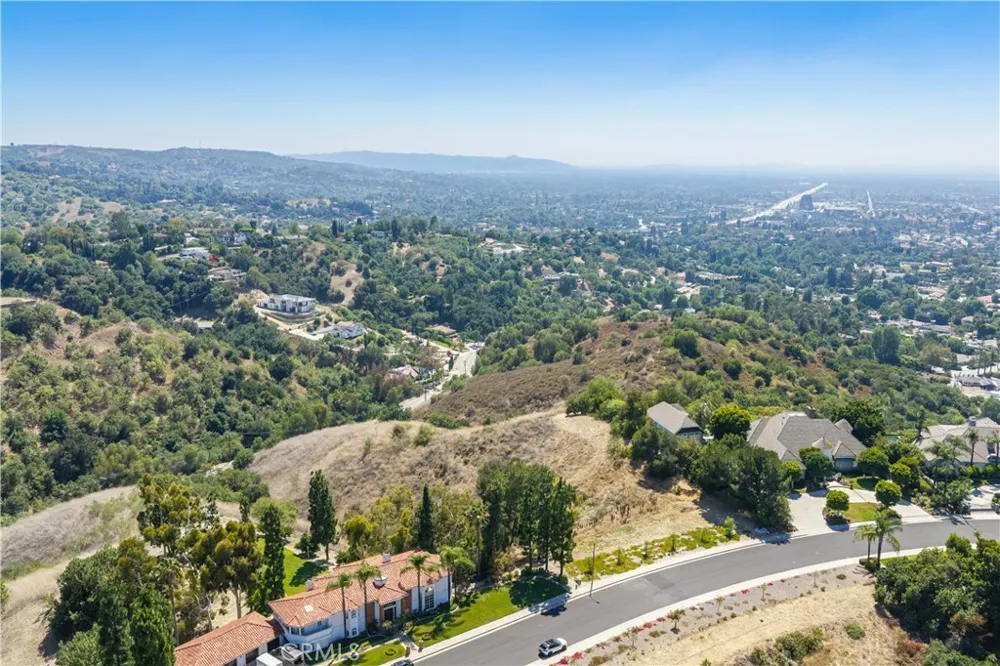 1562 Calle Cristina San Dimas, CA 91773