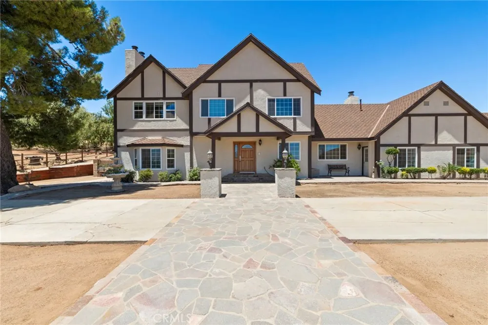 33923 53rd St W Acton, CA 93510