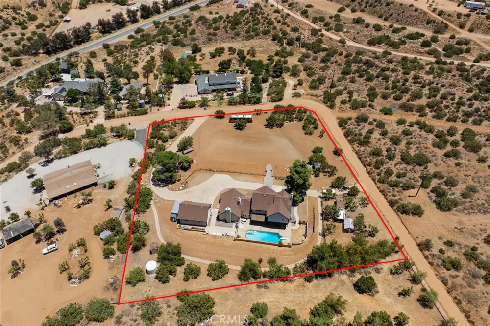 33923 53rd St W Acton, CA 93510