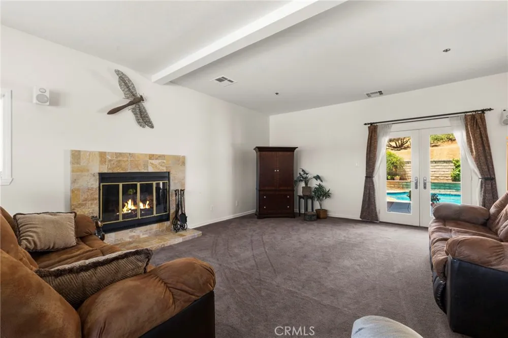 33923 53rd St W Acton, CA 93510