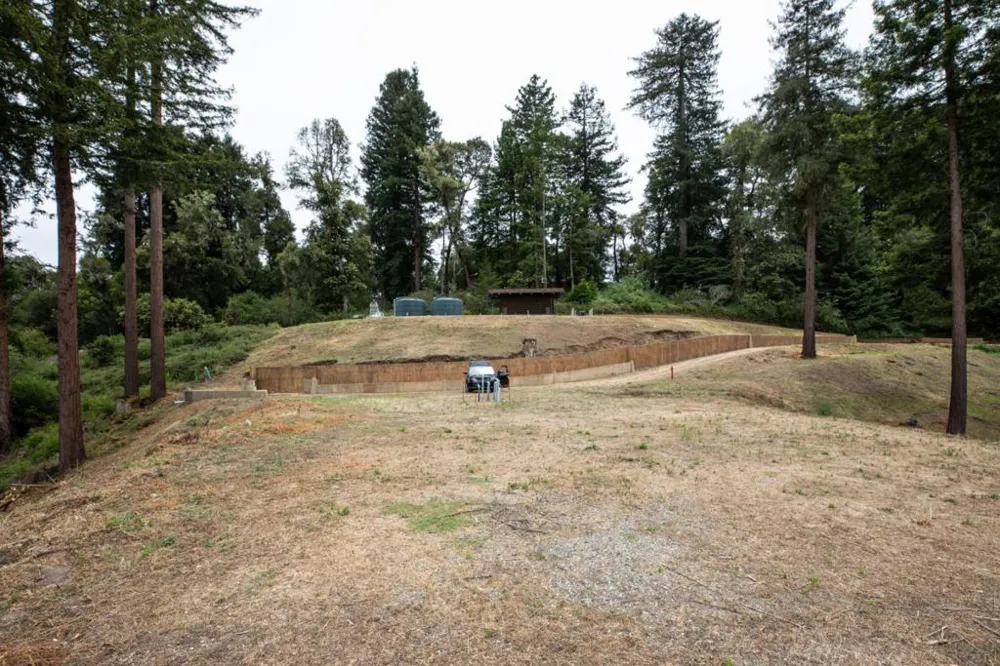 2320 Newell Drive Aptos, CA 95003