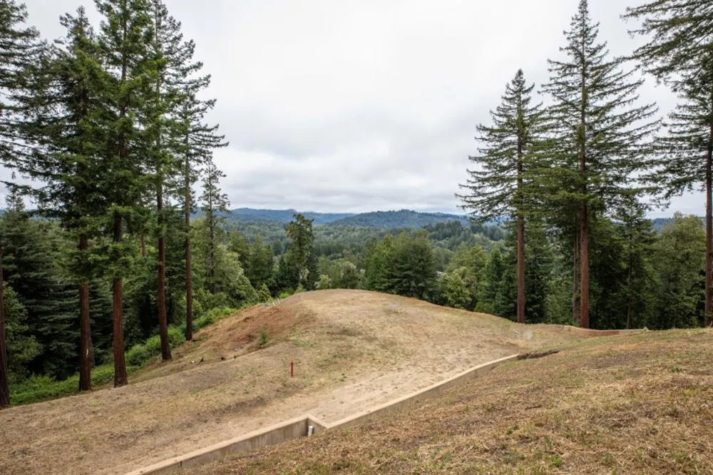 2320 Newell Drive Aptos, CA 95003