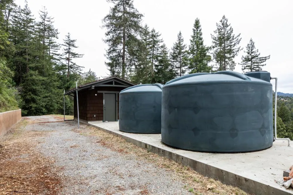 2320 Newell Drive Aptos, CA 95003