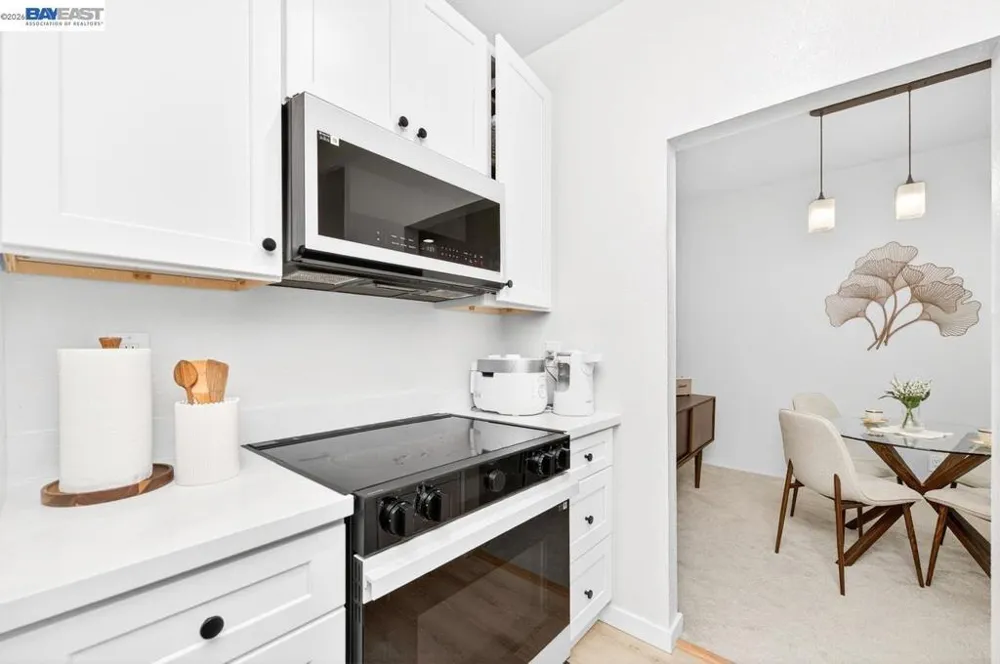 39931 Cedar Blvd #309 Newark, CA 94560