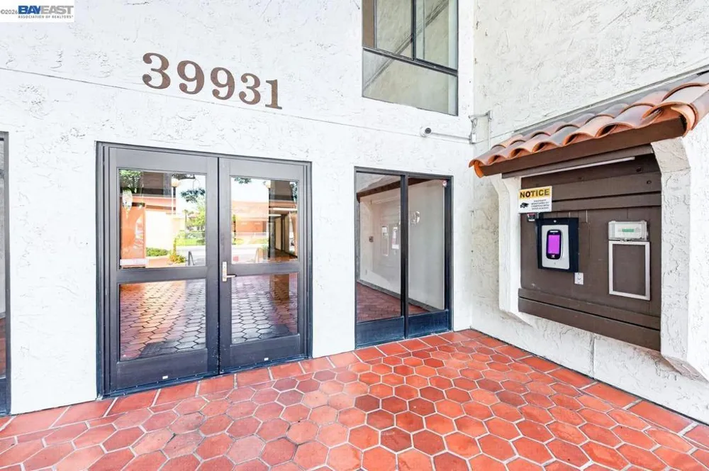 39931 Cedar Blvd #309 Newark, CA 94560