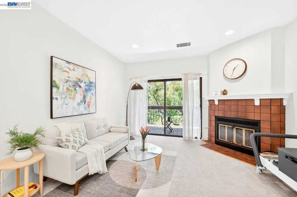 39931 Cedar Blvd #309 Newark, CA 94560