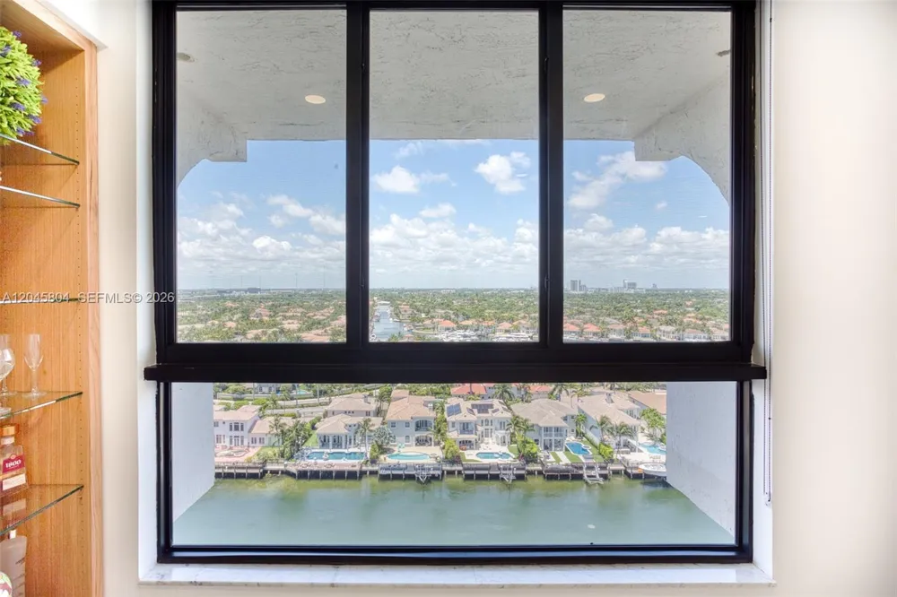 1500 S Ocean Dr #PHE Hollywood, FL 33019