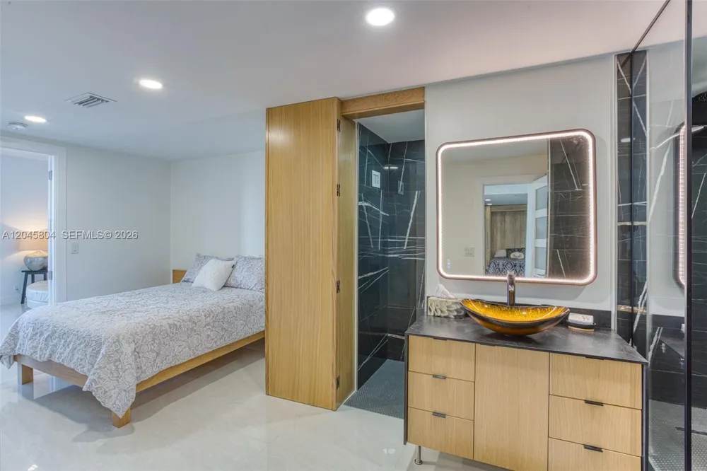 1500 S Ocean Dr #PHE Hollywood, FL 33019