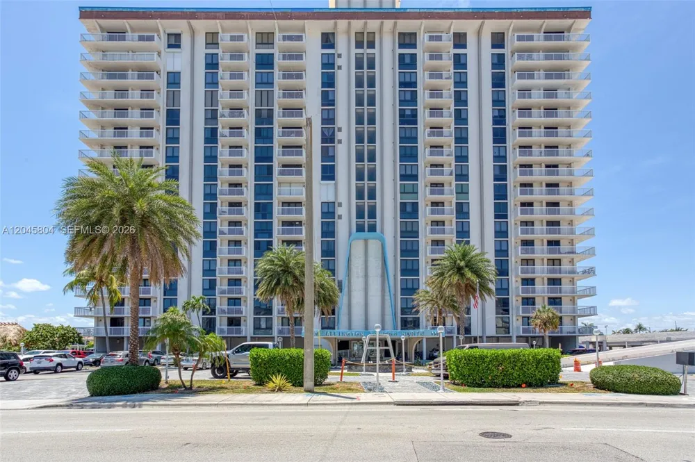 1500 S Ocean Dr #PHE Hollywood, FL 33019