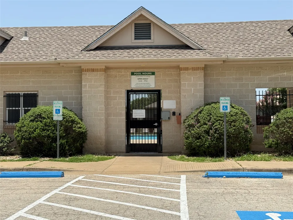113 Outfitter Drive Bastrop, TX 78602