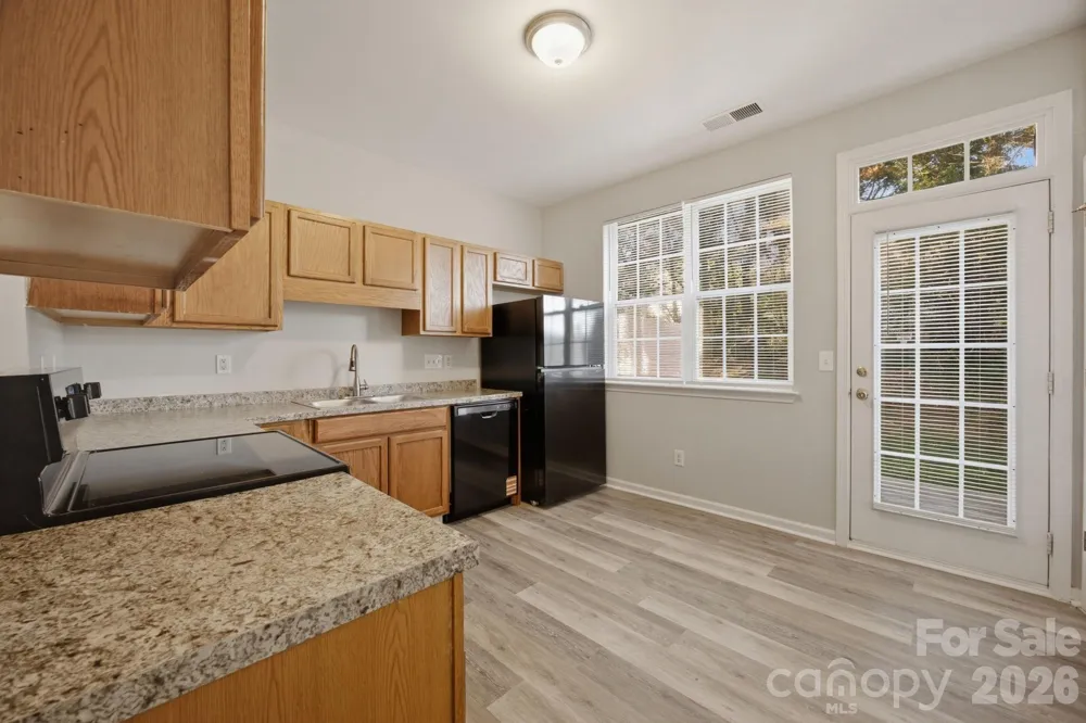6123 Dane Drive Dallas, NC 28034