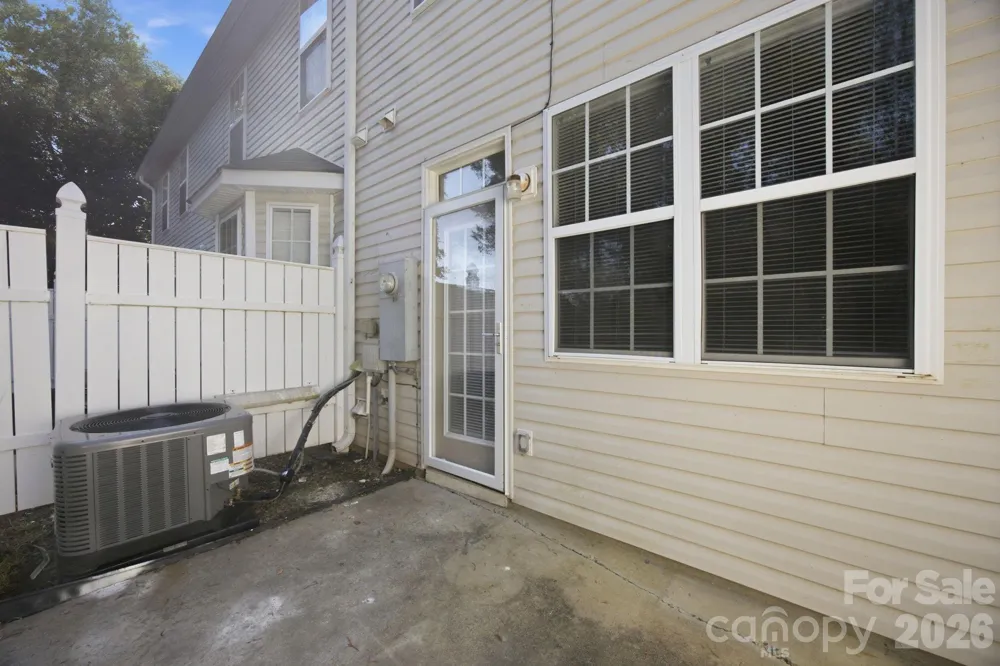 6123 Dane Drive Dallas, NC 28034