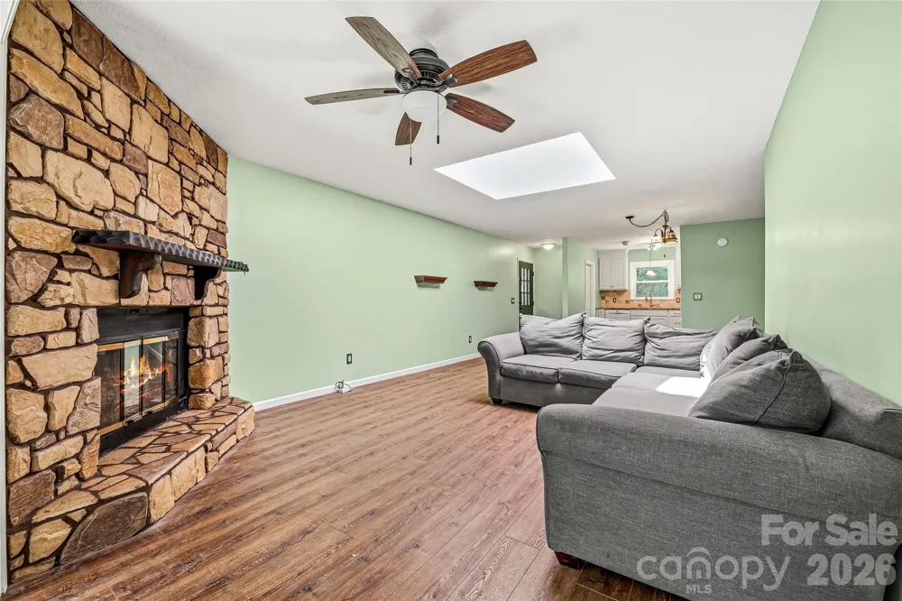 27 Unity Court Etowah, NC 28729
