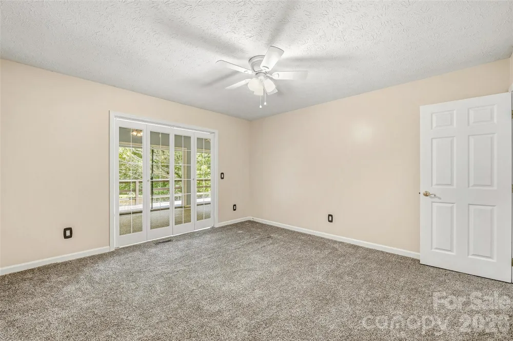 27 Unity Court Etowah, NC 28729