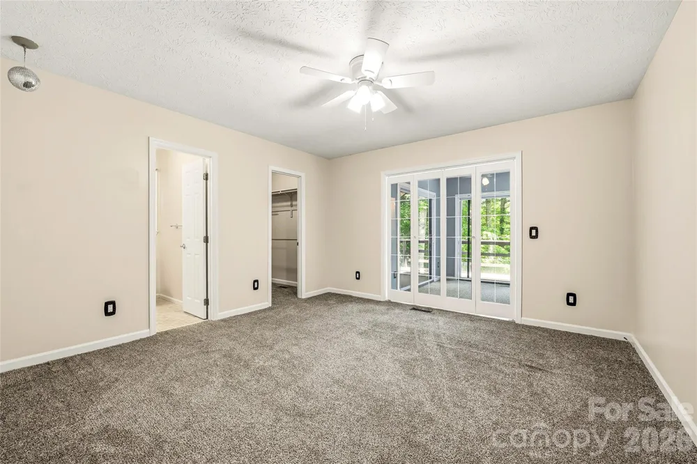 27 Unity Court Etowah, NC 28729
